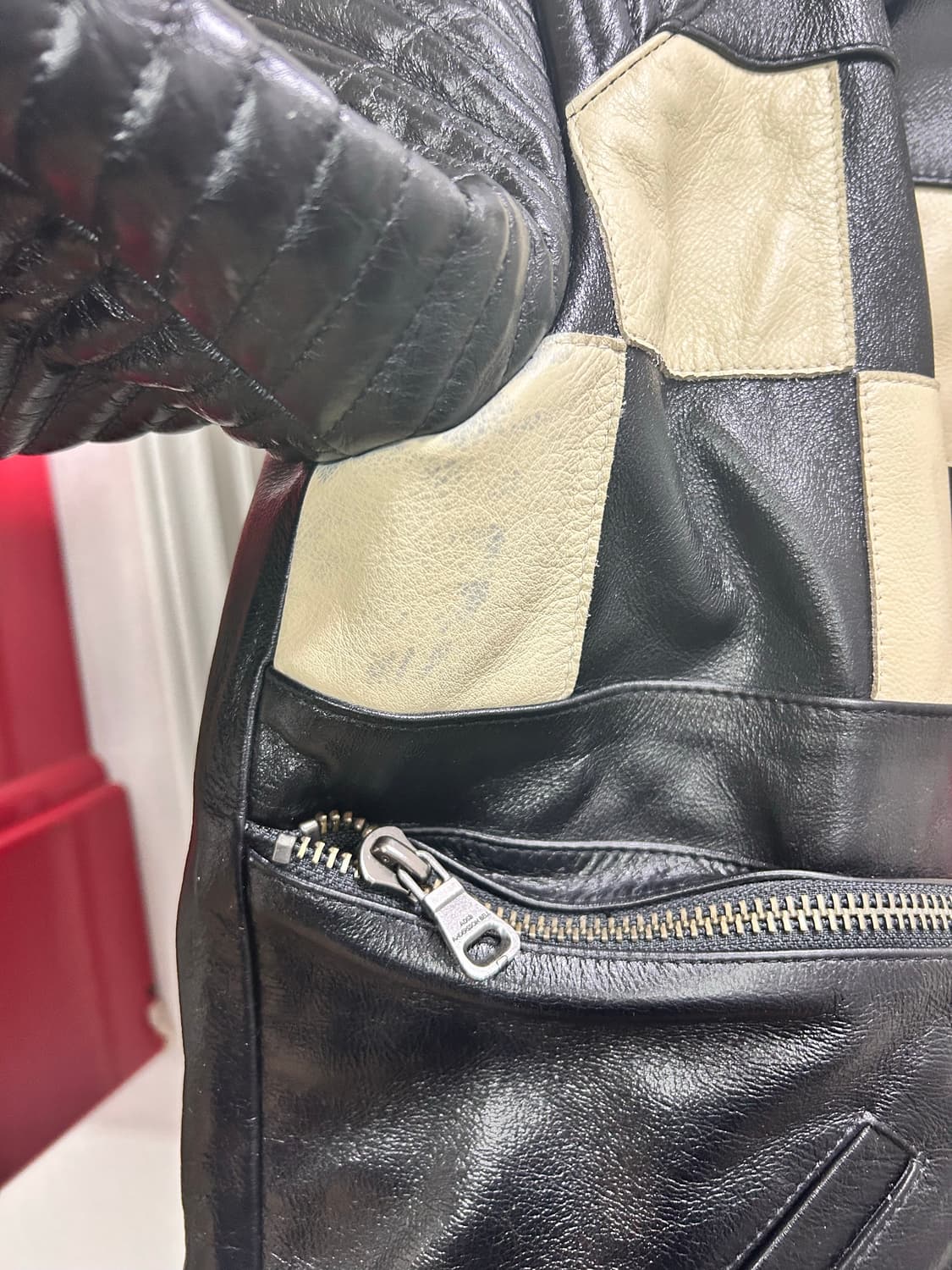 (XL)앤더슨벨 24FW 체커보드 가죽 바이커 자켓 상품이미지5