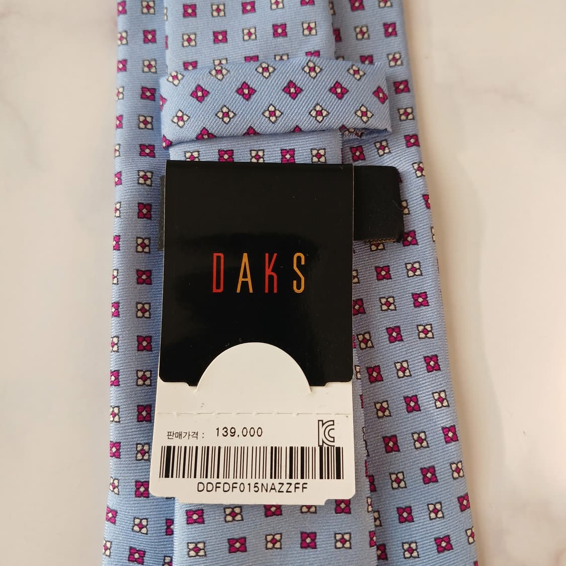 닥스 실크 스카이블루 패턴 넥타이 8.9cm 새제품 A19252
 상품이미지4