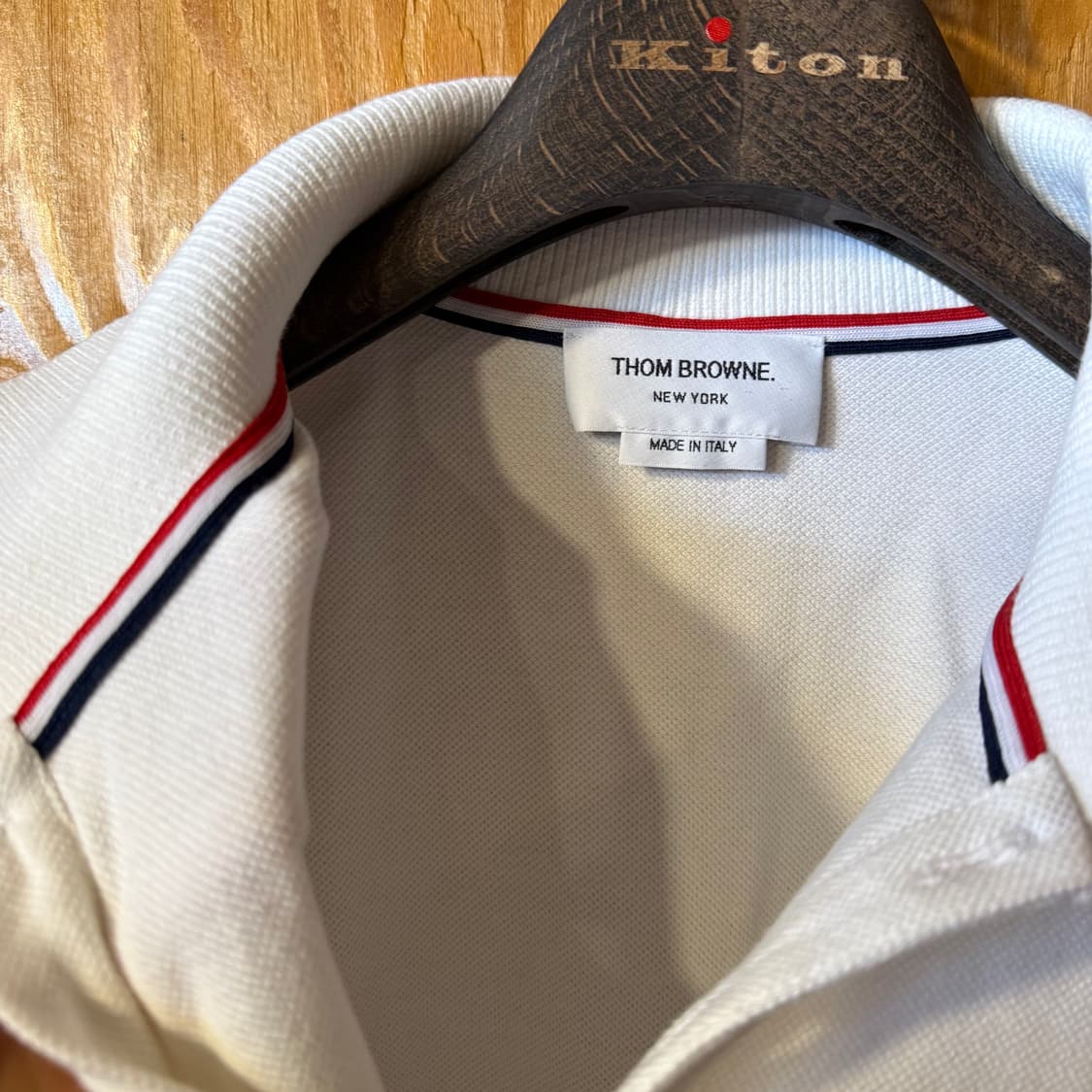 톰브라운 오버핏 화이트 pk 셔츠(카라티) 판매 합니다. 상품이미지4