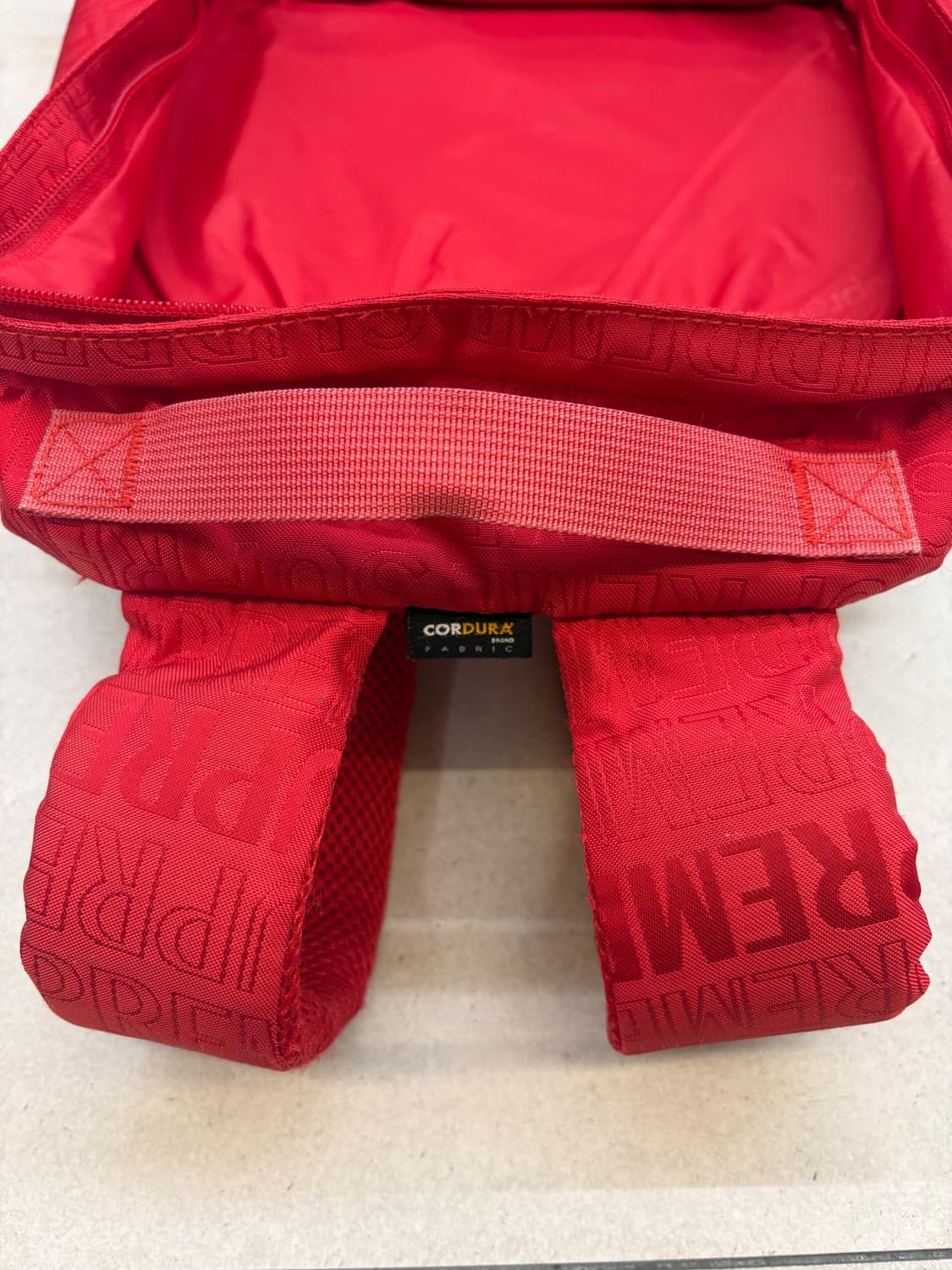 슈프림 19ss 코듀라 나일론 백팩 상품이미지5