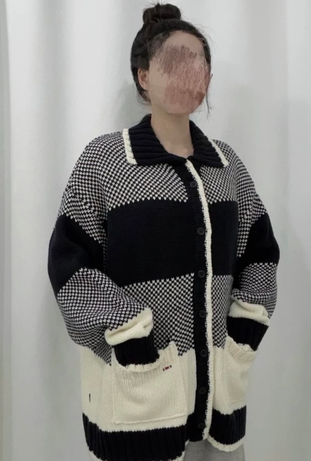 로맨틱크라운 오버핏 니트가디건 상품이미지2