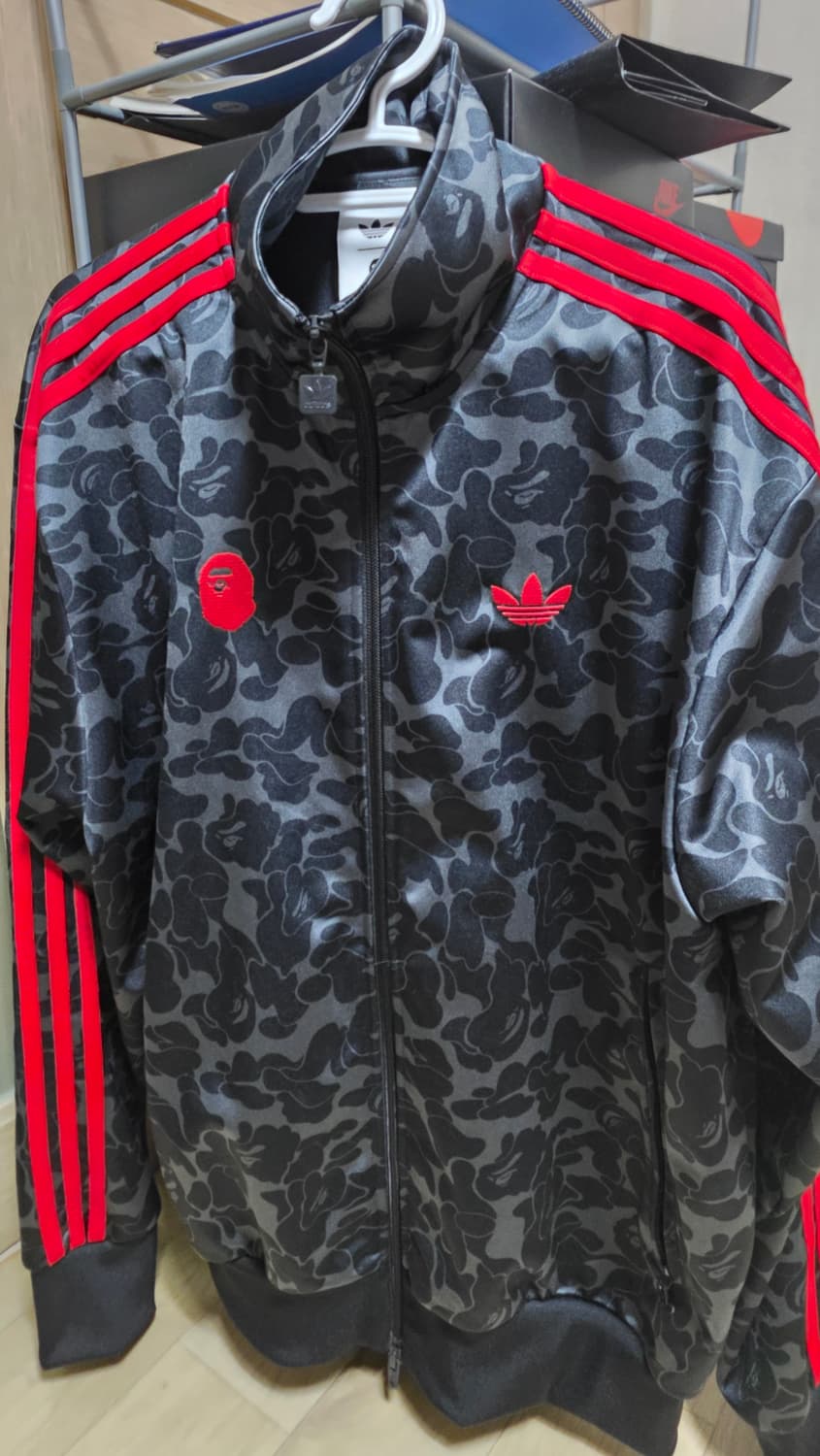 아디다스 베이프 트랙탑 블랙 상품이미지1