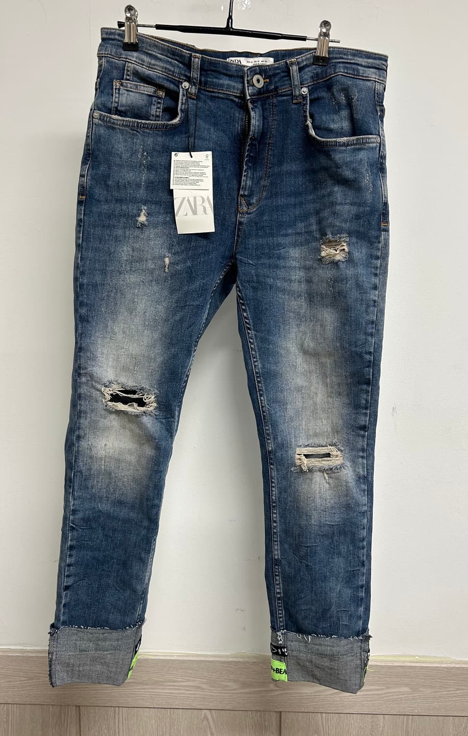 ZARA 데미지 진 42 상품이미지1