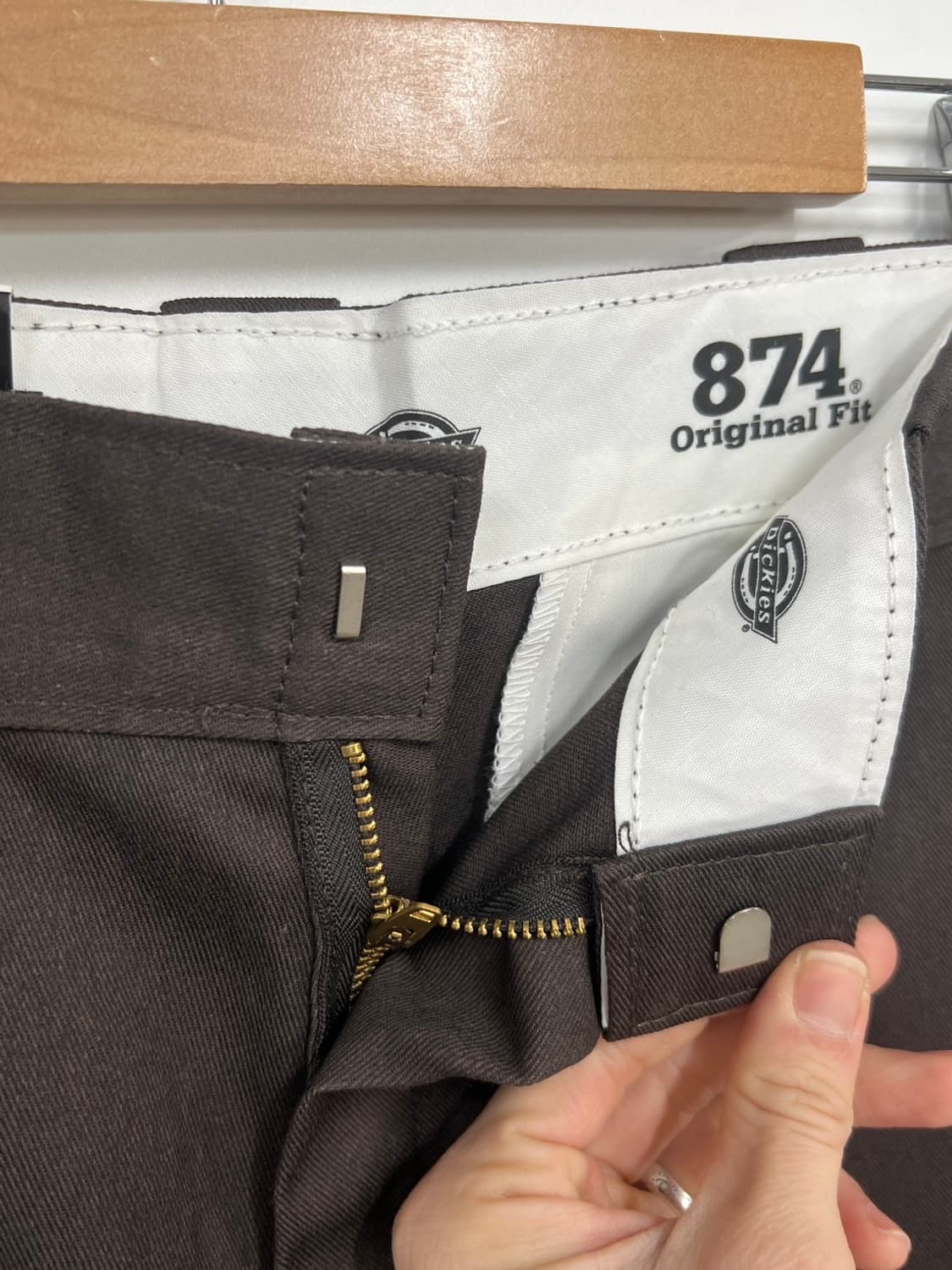 디키즈 오리지널 핏 874 브라운 치노 팬츠 상품이미지3