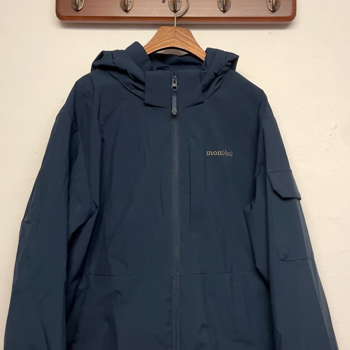 몽벨 웜 웨더 에디션 블루 바람막이 자켓  상품이미지3
