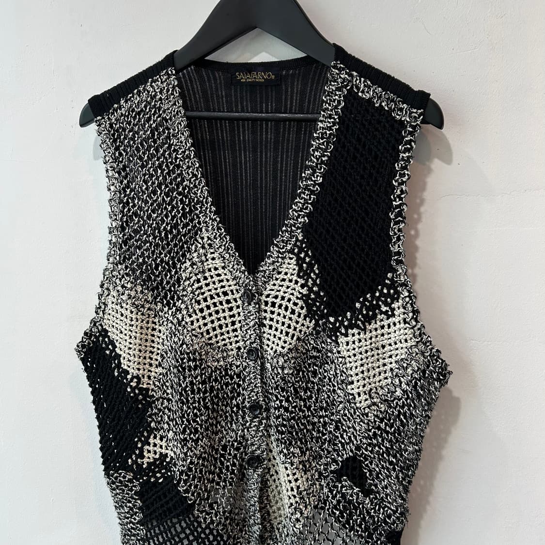 블랙그레이 패턴 크로셰 베스트 상품이미지4