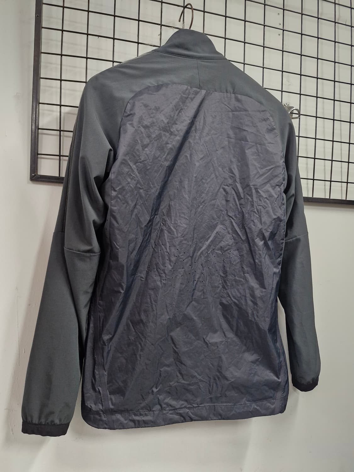 90-95M 나이키 WN-AS 스트라이크 바람막이 자켓. 상품이미지7