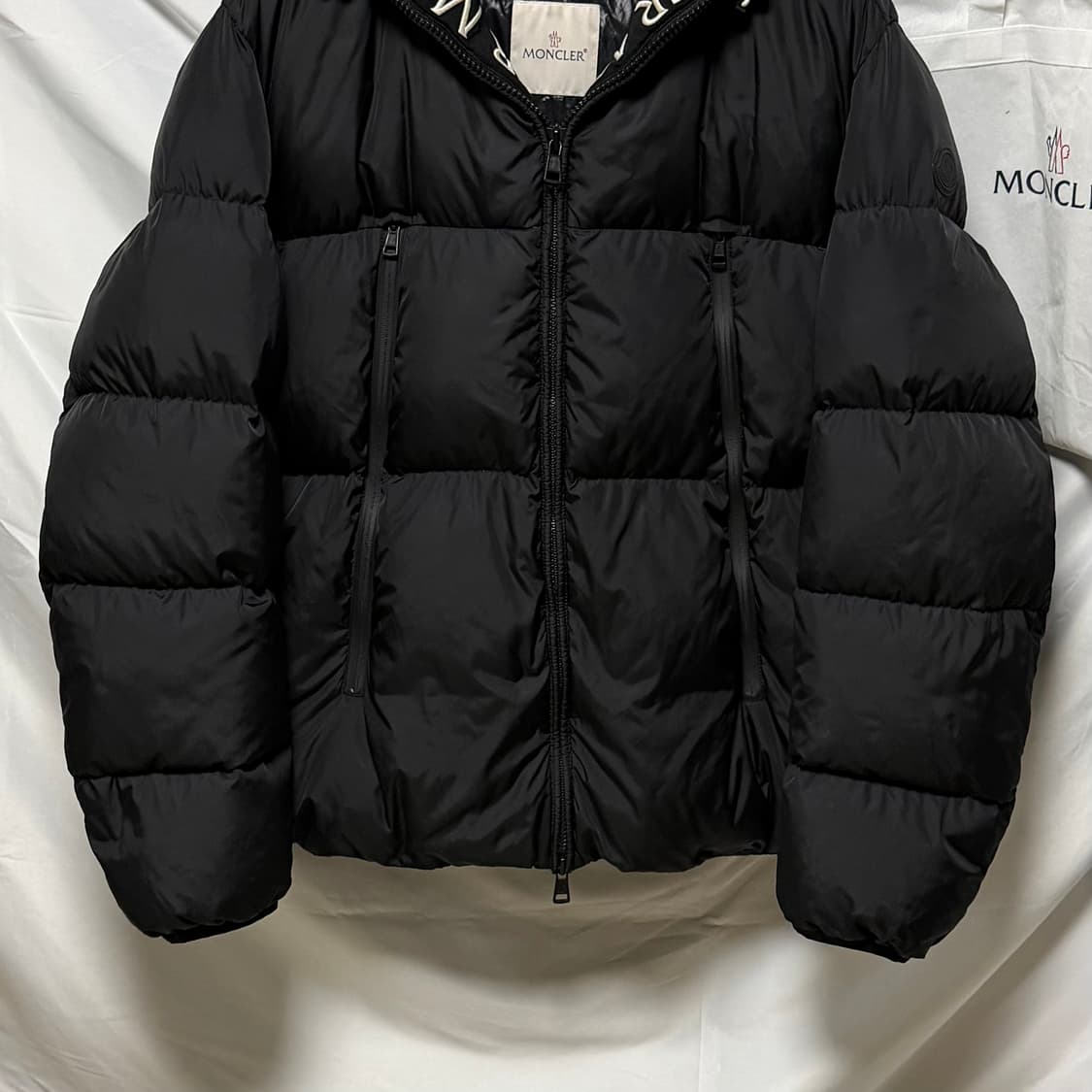 [S급/7] 몽클레어 몽클라 블랙와펜 패딩 상품이미지4