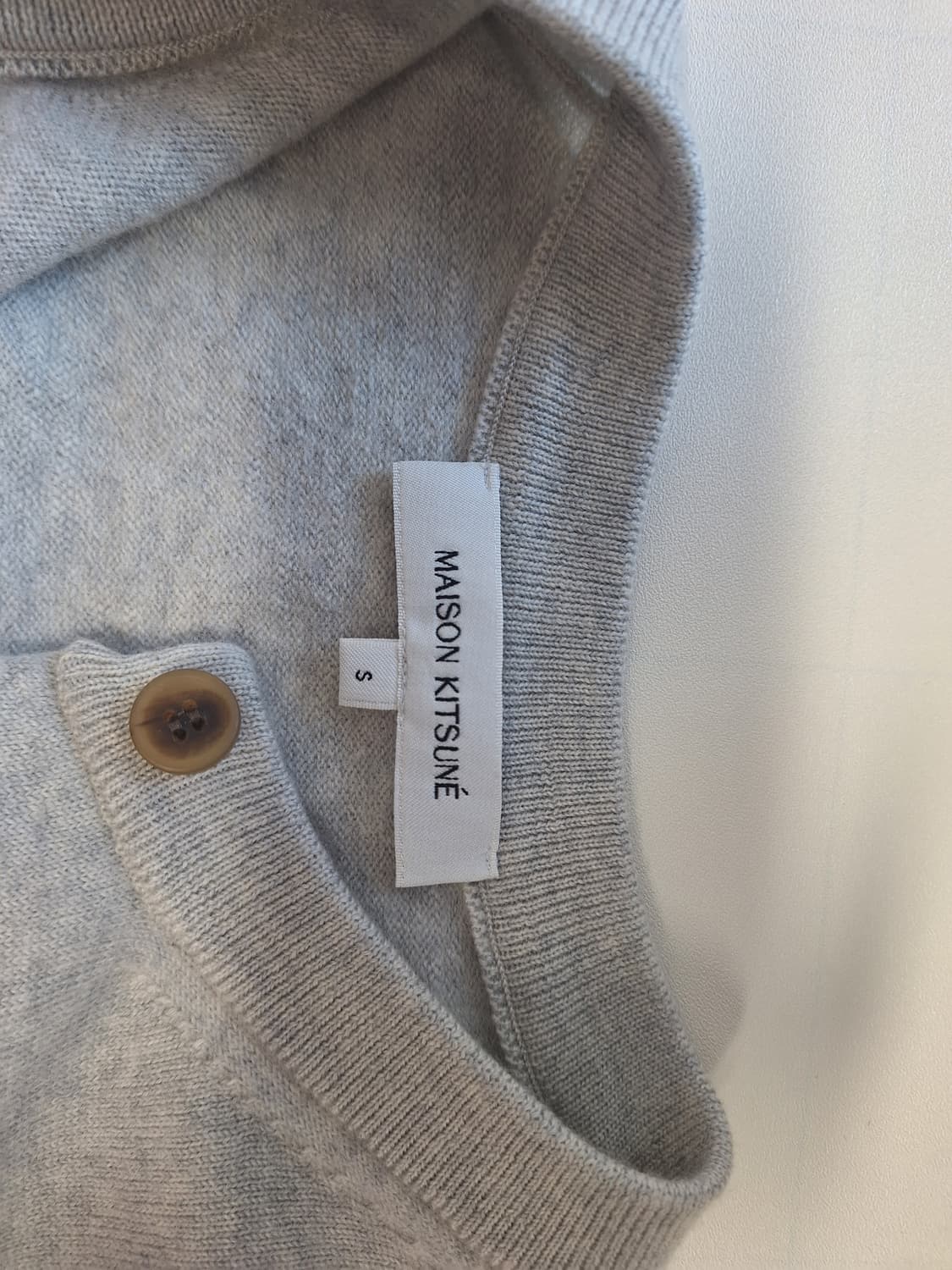 메종키츠네 니트 가디건 상품이미지3