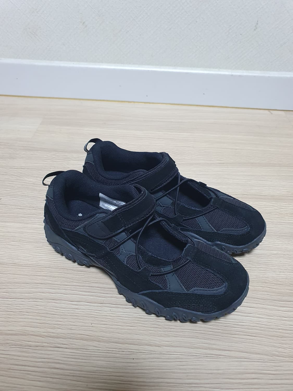 휠라 에샤페 v2 벨크로 스니커즈 240 상품이미지2