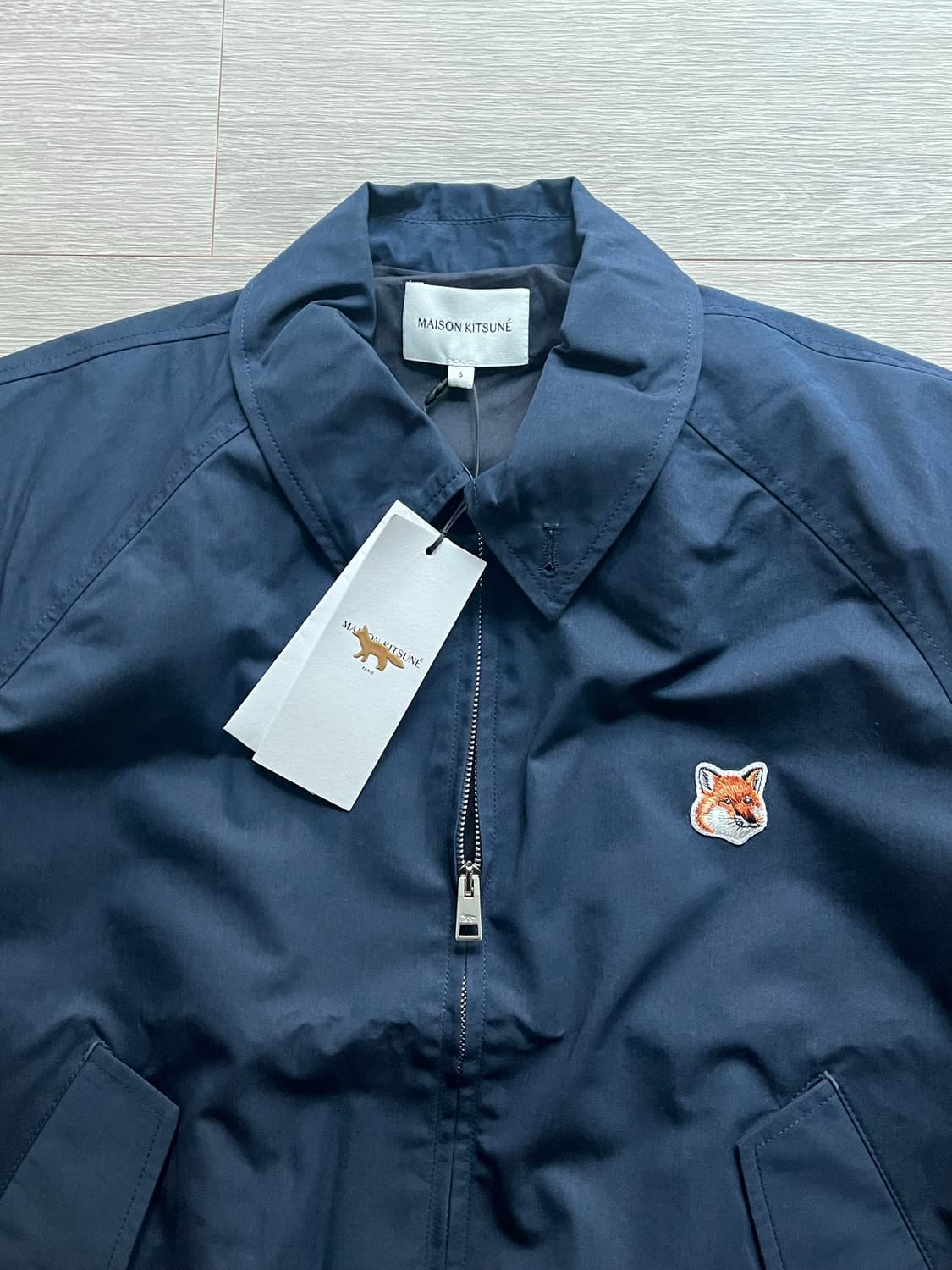 (새상품) 메종키츠네 헤링턴 블루종 자켓 상품이미지3