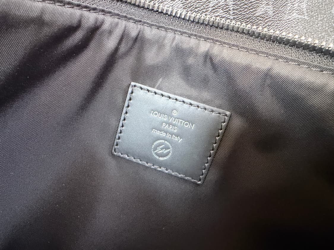 루이비통 프라그먼트 한정판 토드백  상품이미지6