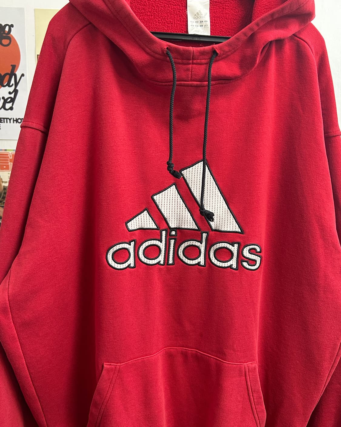 아디다스 00's 자수 로고 후드티 상품이미지2