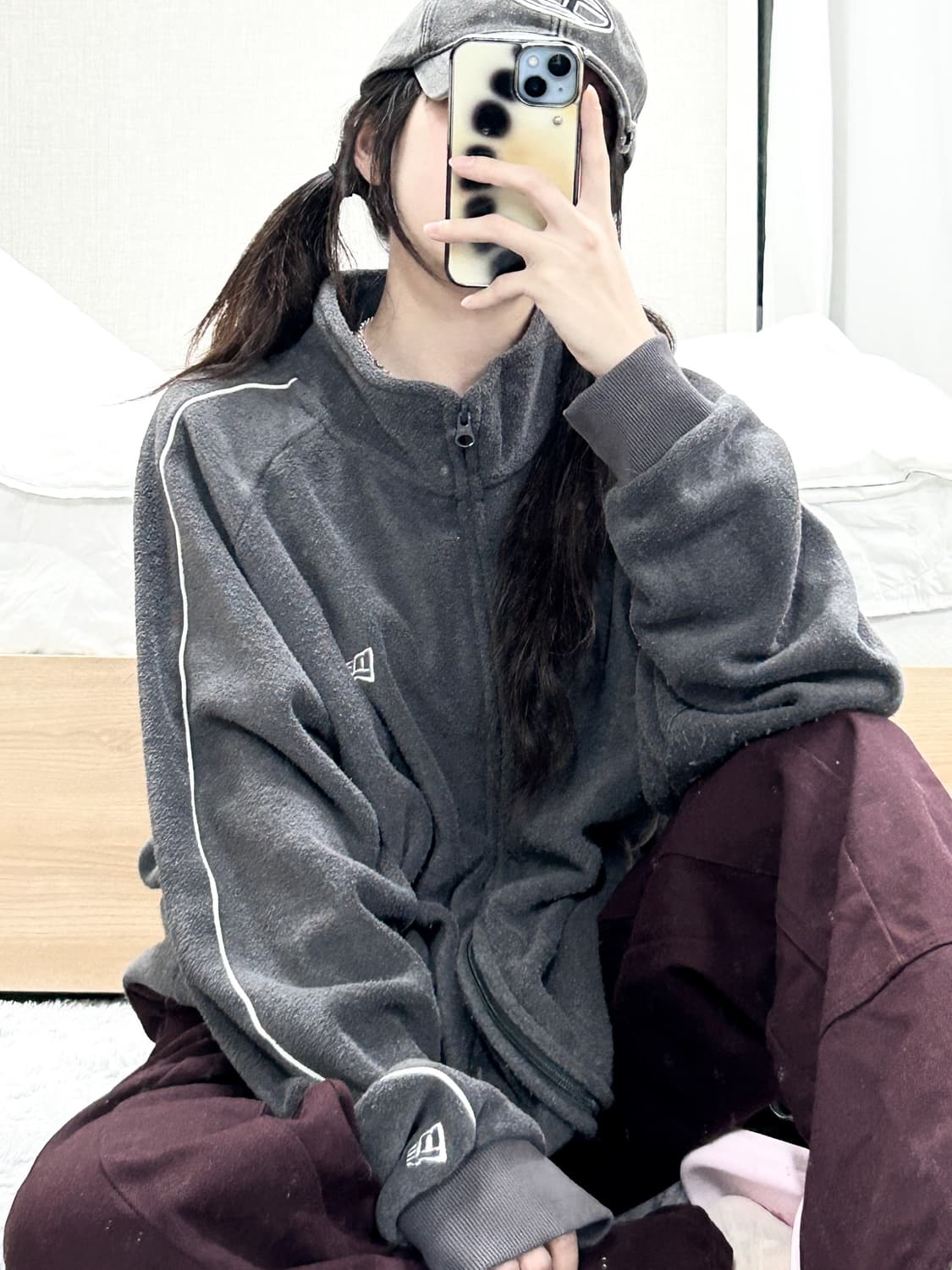 뉴에라 자수로고 차콜 부클집업 상품이미지2