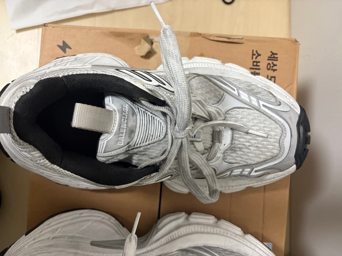 발렌시아가 10xl 39 팔아요 상품이미지3