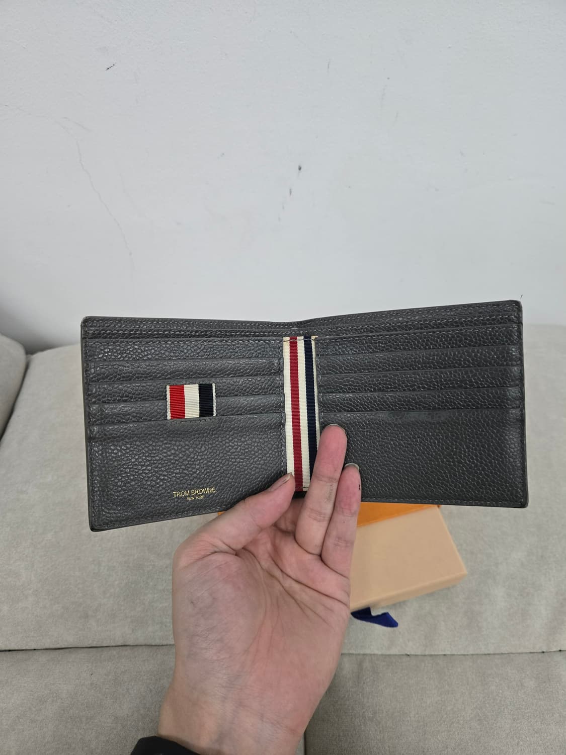 [보증서 정품]톰브라운 반지갑 상품이미지3