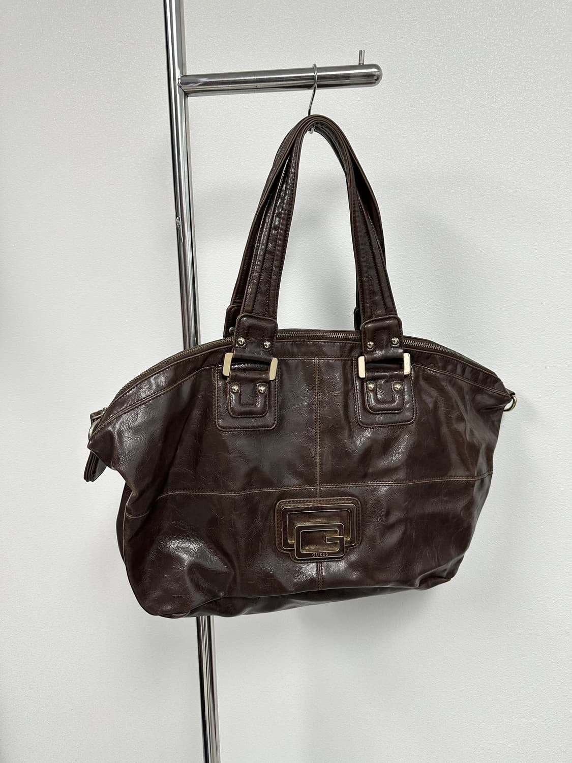 Vintage Guess leather bag 상품이미지1