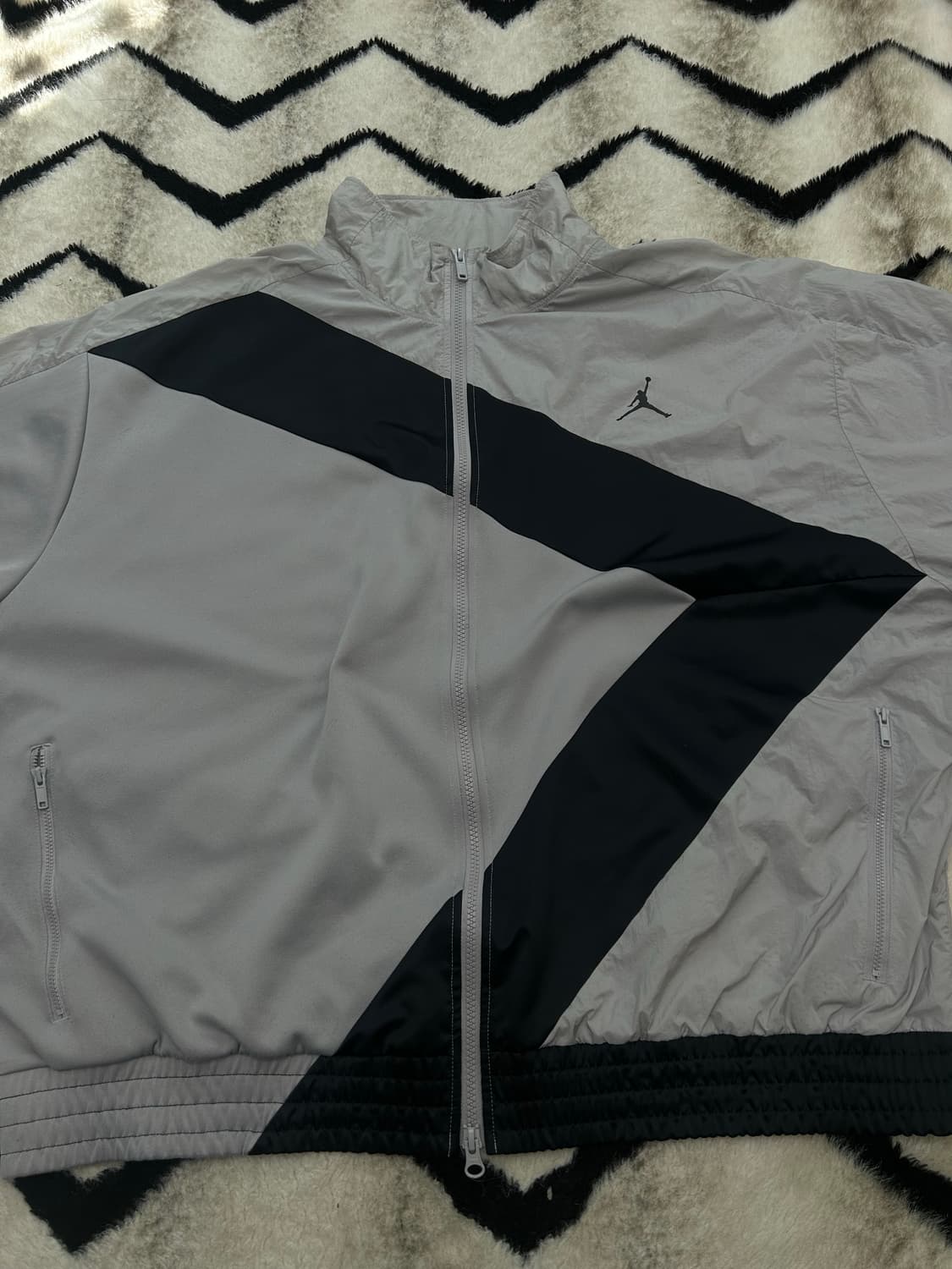 [4XL]나이키 조던 윙스 다이아몬드 자켓/그레이블랙 상품이미지3