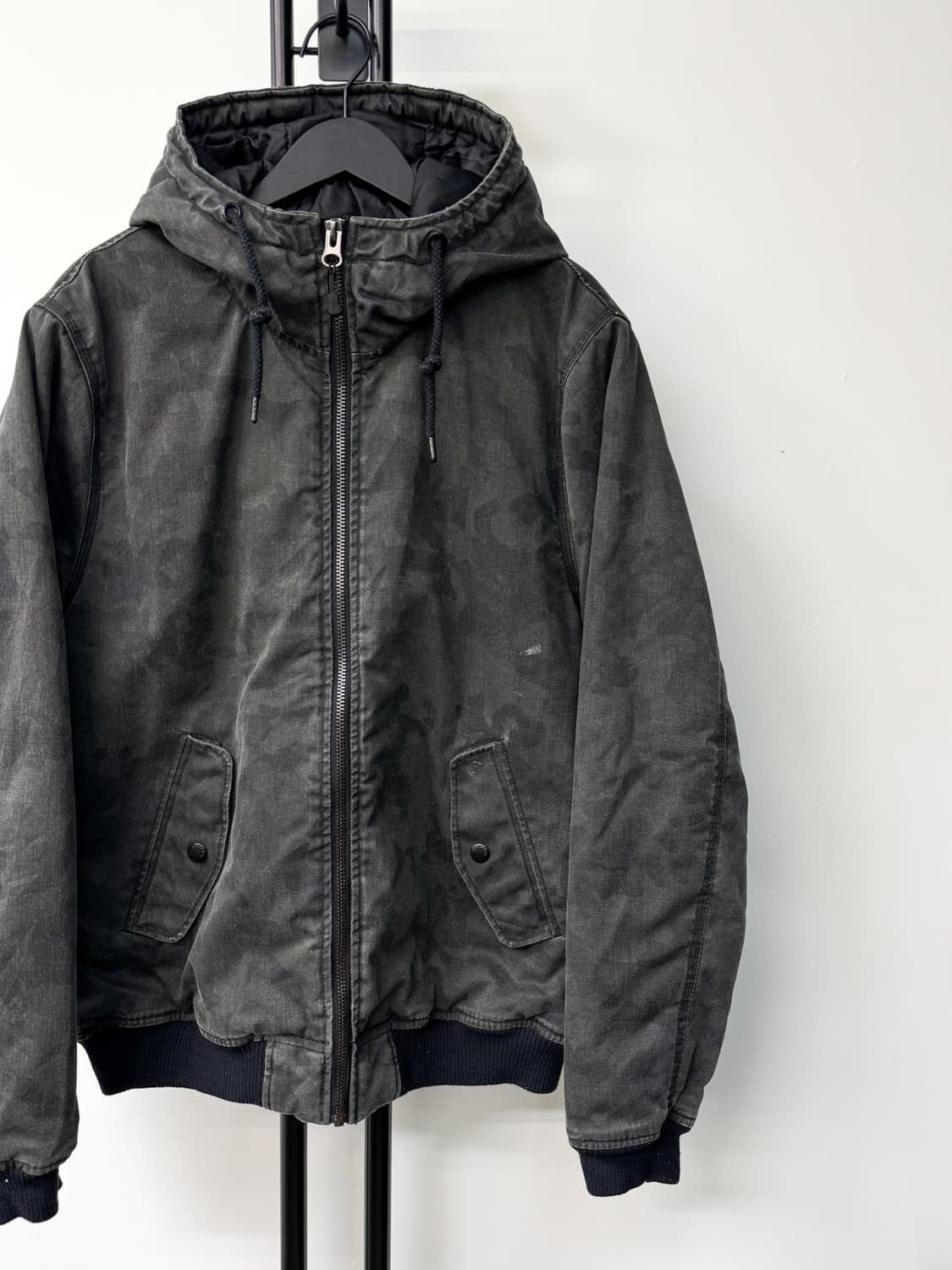 H&M 카모플라쥬 봄버 후드 워크 자켓 상품이미지2