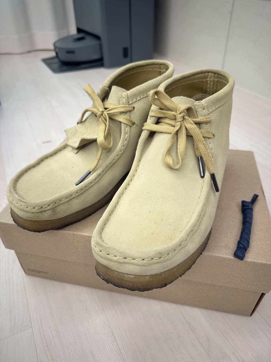 CLARKS Wallabee - 메이플 스웨이드 / 26155515 상품이미지1