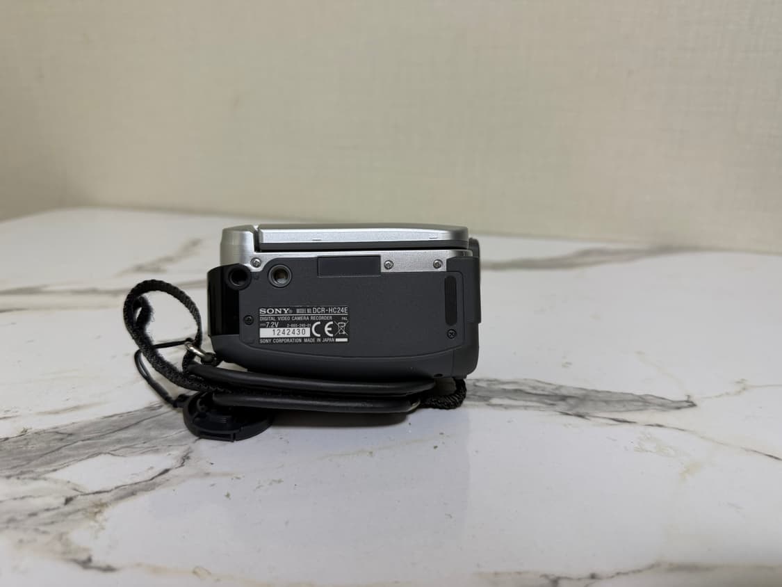 소니 핸디캠 DCR-HC24 + DV테이프 배터리 상품이미지7