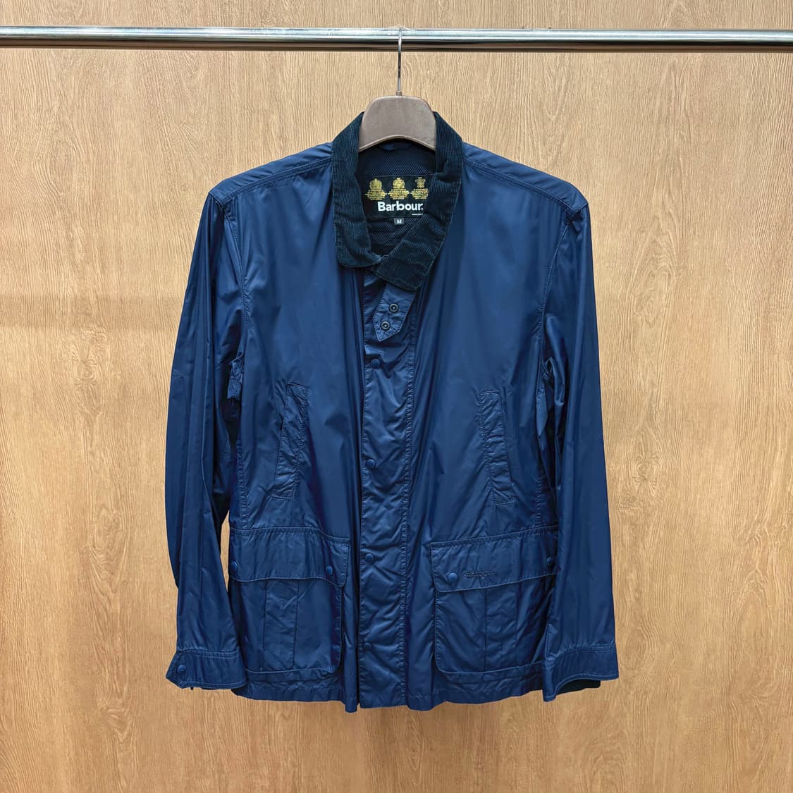 바버 라이트 웨이트 애시비 자켓 코듀로이 골덴 카라 포켓 디테일 네이비 상품이미지2