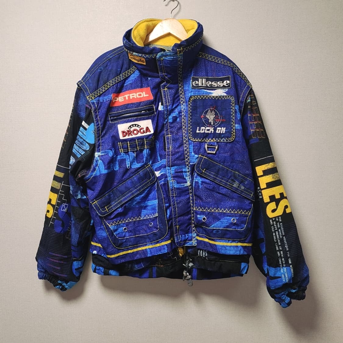 엘레쎄 올드 스쿨 스키 점퍼 스노보드복 상품이미지1