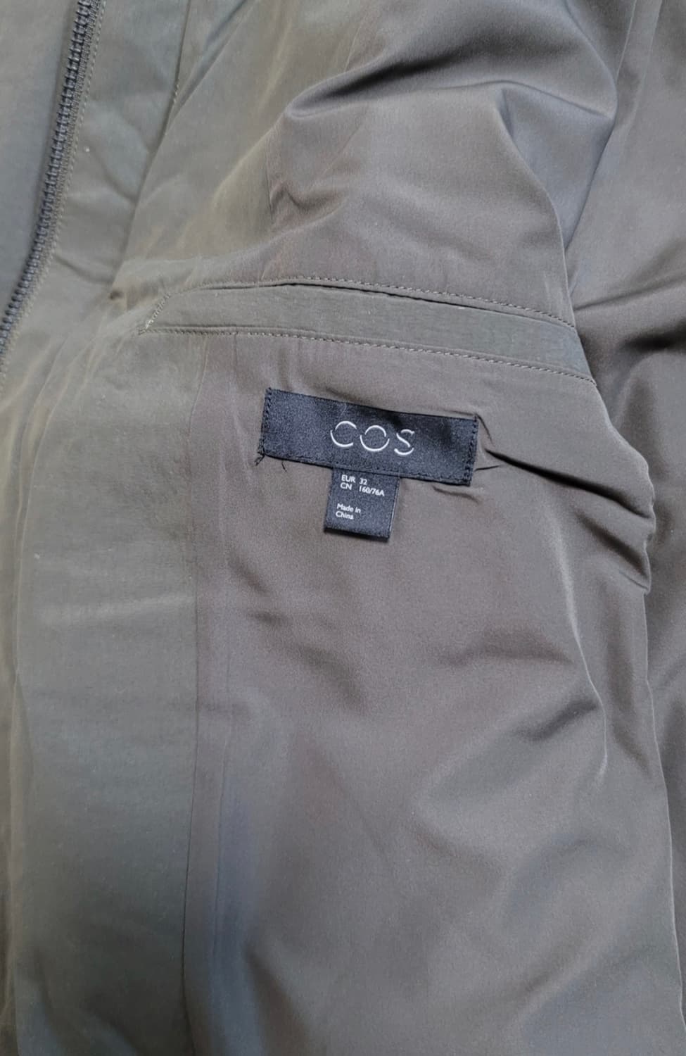 코스 패디드 푸퍼 패딩(다크브라운, 32사이즈)(오라리맛 패딩) 상품이미지6