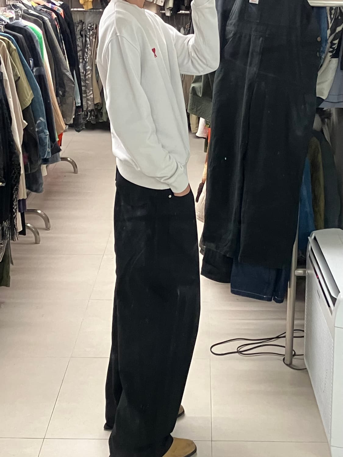 아미 스몰 하트 로고 화이트 스웨트셔츠 L 상품이미지10