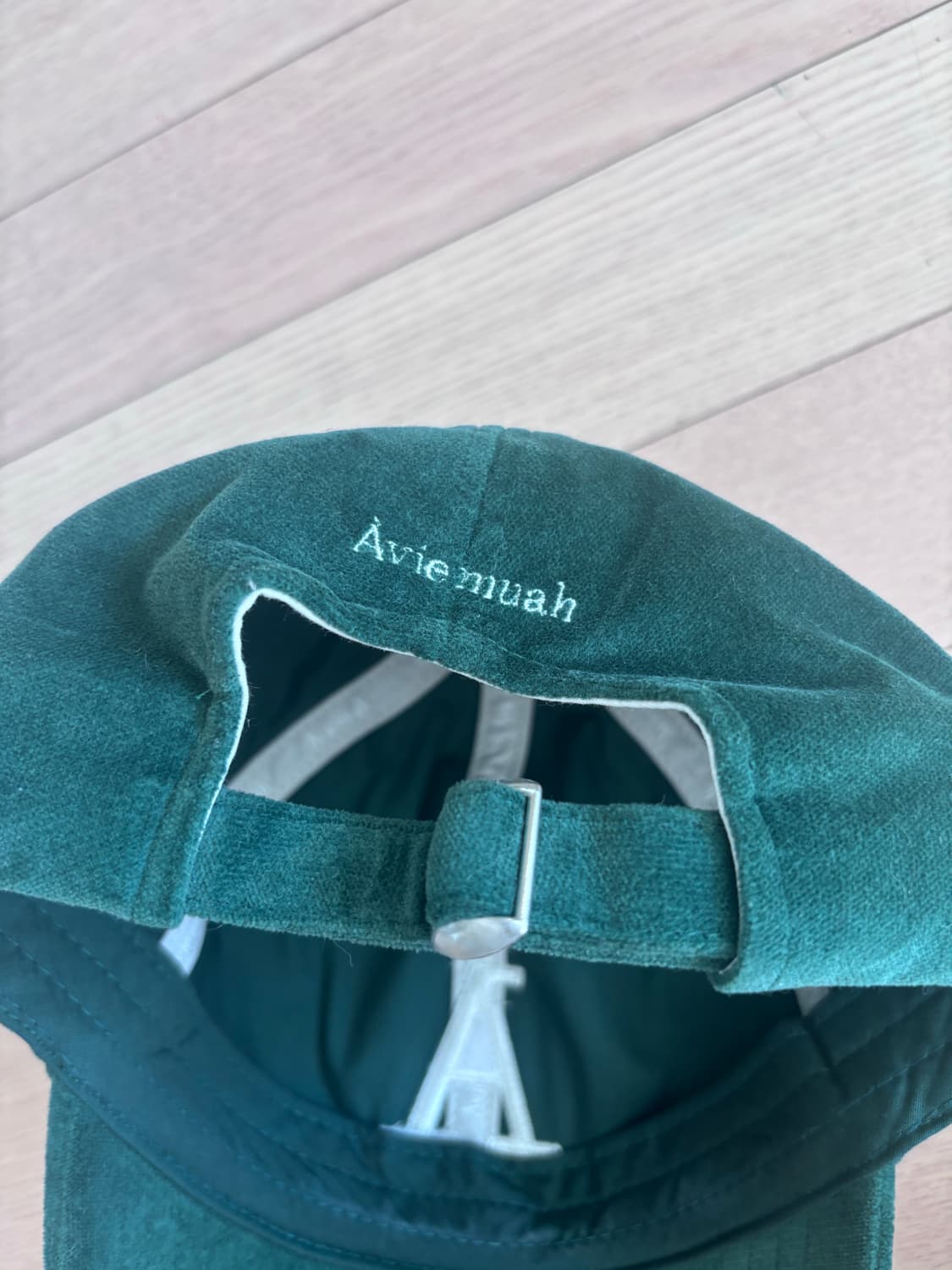 아비에무아 강민경 벨벳 볼캡  상품이미지3