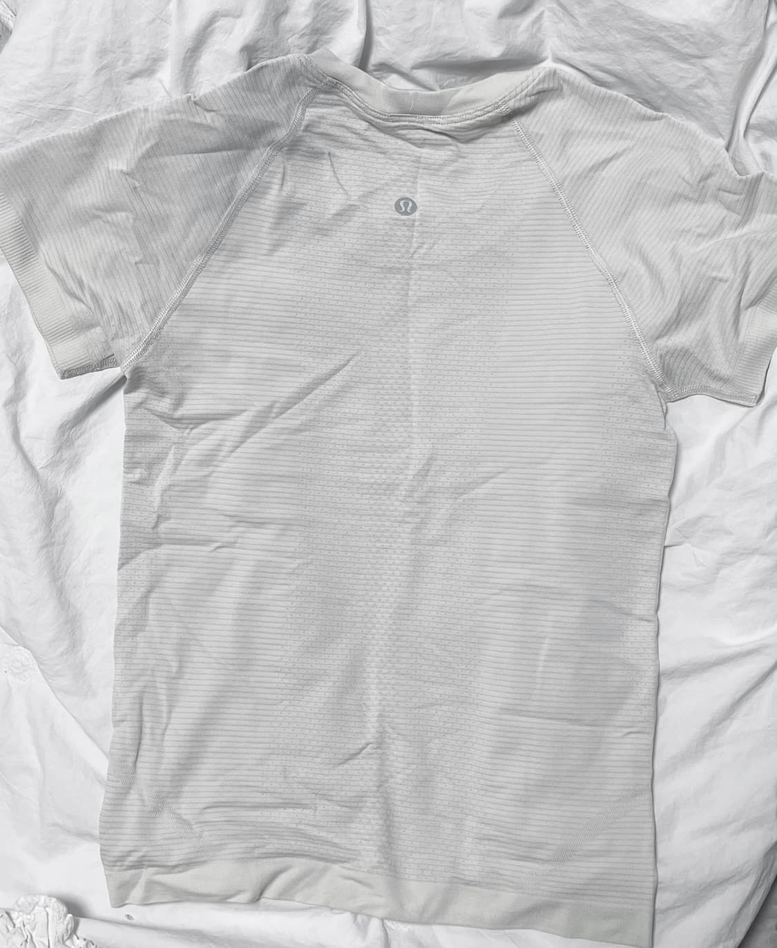 룰루레몬 스위프틀리 테크 숏슬리브 셔츠 2.0 웨이스트 렝스 2 상품이미지4