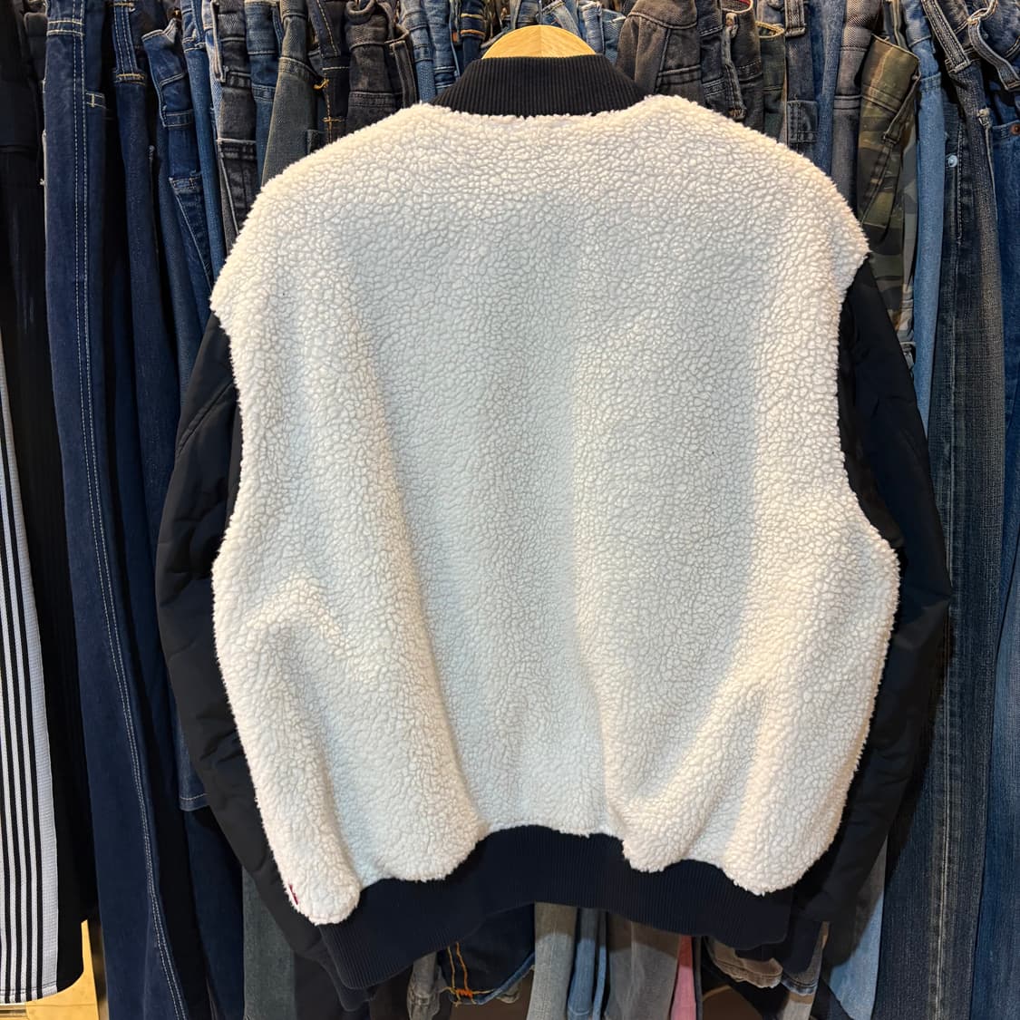 리바이스 x 디즈니 콜라보 리버시블 항공점퍼 상품이미지5