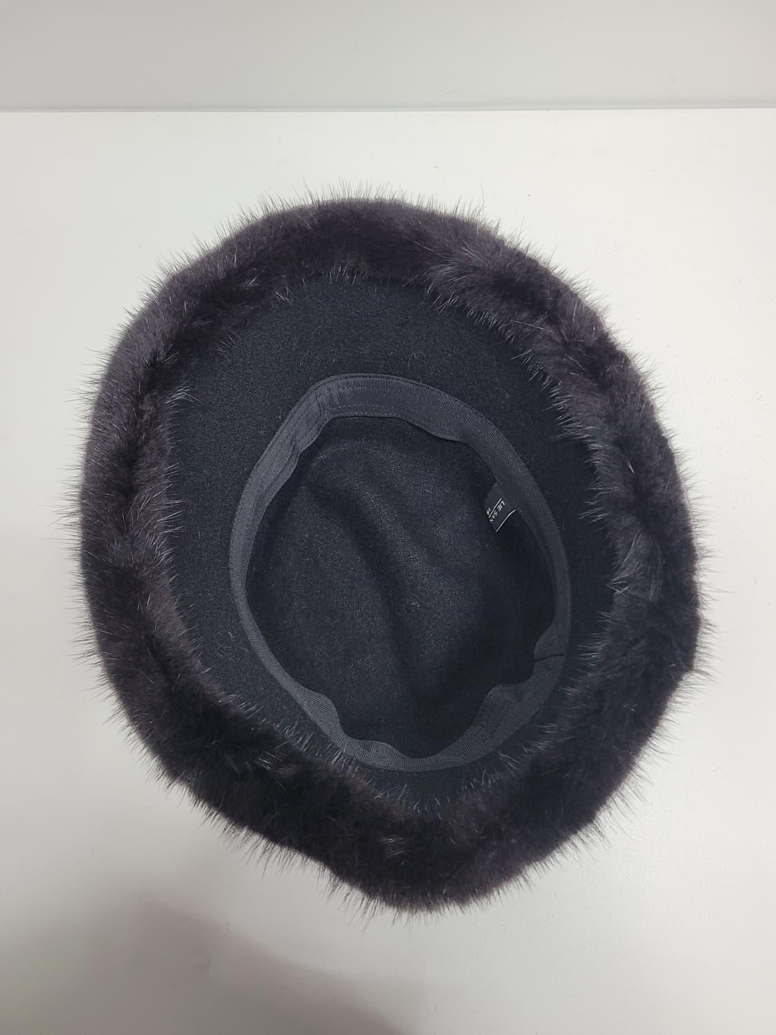 이상봉 밍크 배색 버킷햇 벙거지 모자 / 여 FREE 블랙
 상품이미지6