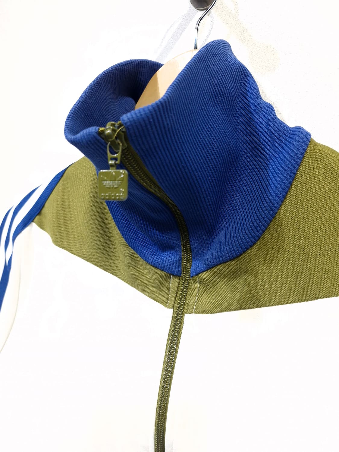 아디다스 ADIDAS 포카리 져지 흰파 트랙탑_95 상품이미지4