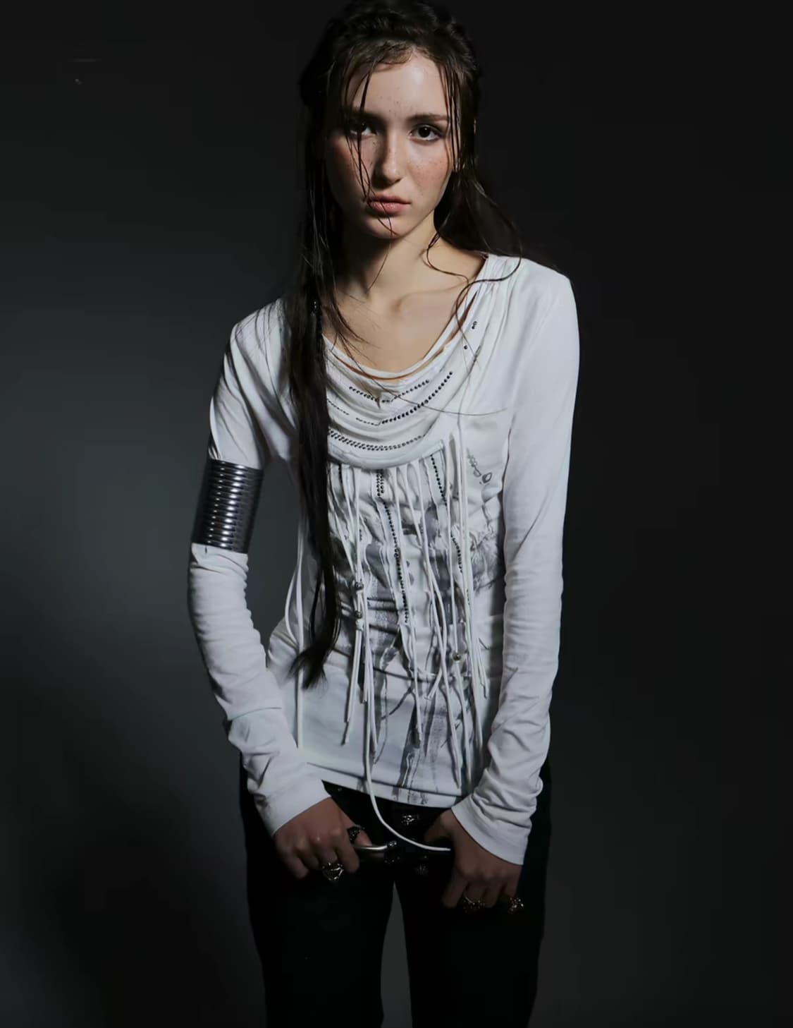 더블펀치 드레이프 롱슬리브 탑 화이트 상품이미지1