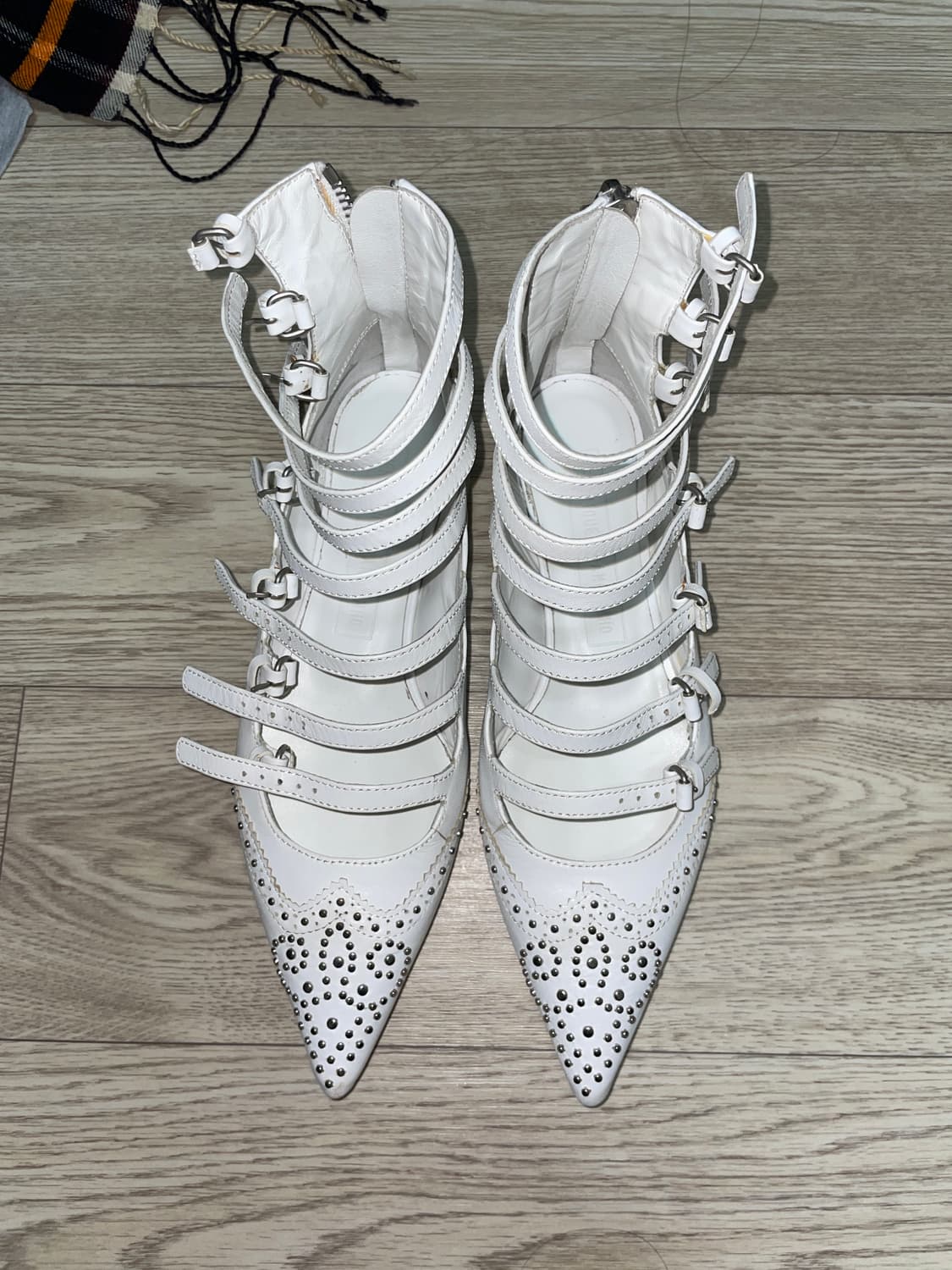 베로니크 브랑퀸호 스터드 플랫 상품이미지3