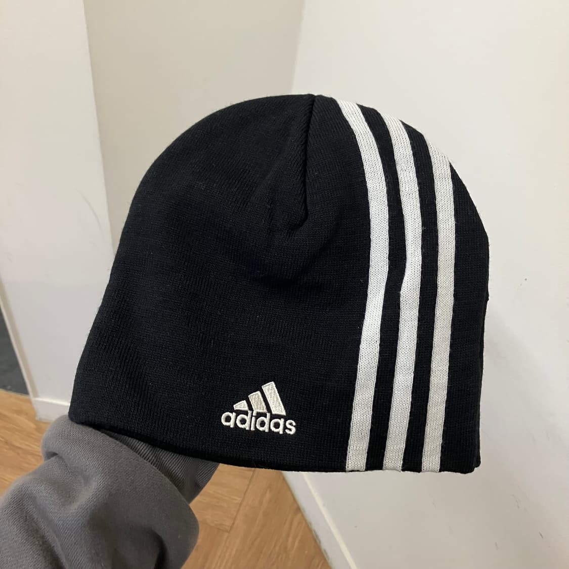 N48 아디다스 비니 상품이미지1