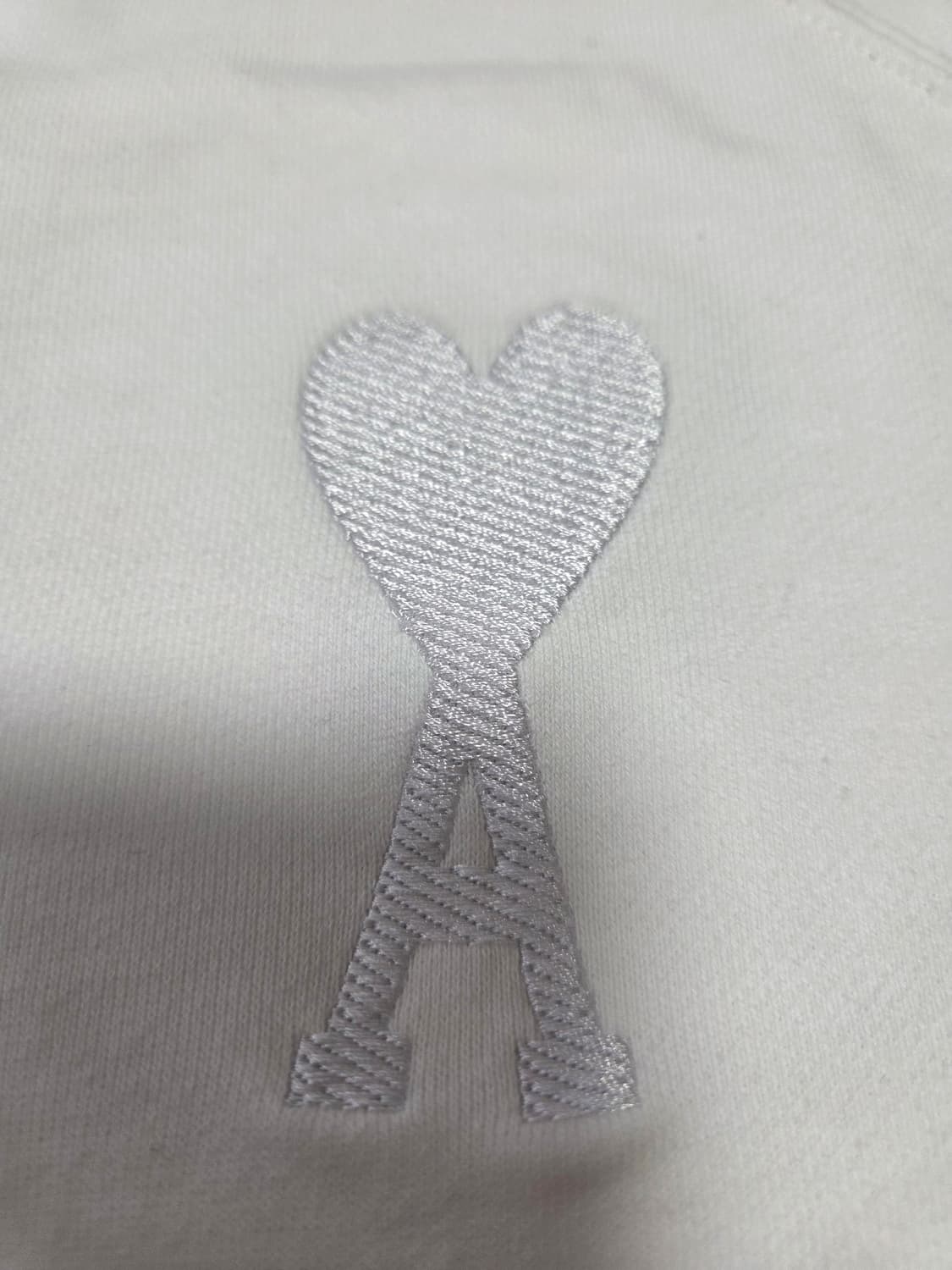 아미 공용 스웻 맨투맨 상품이미지5