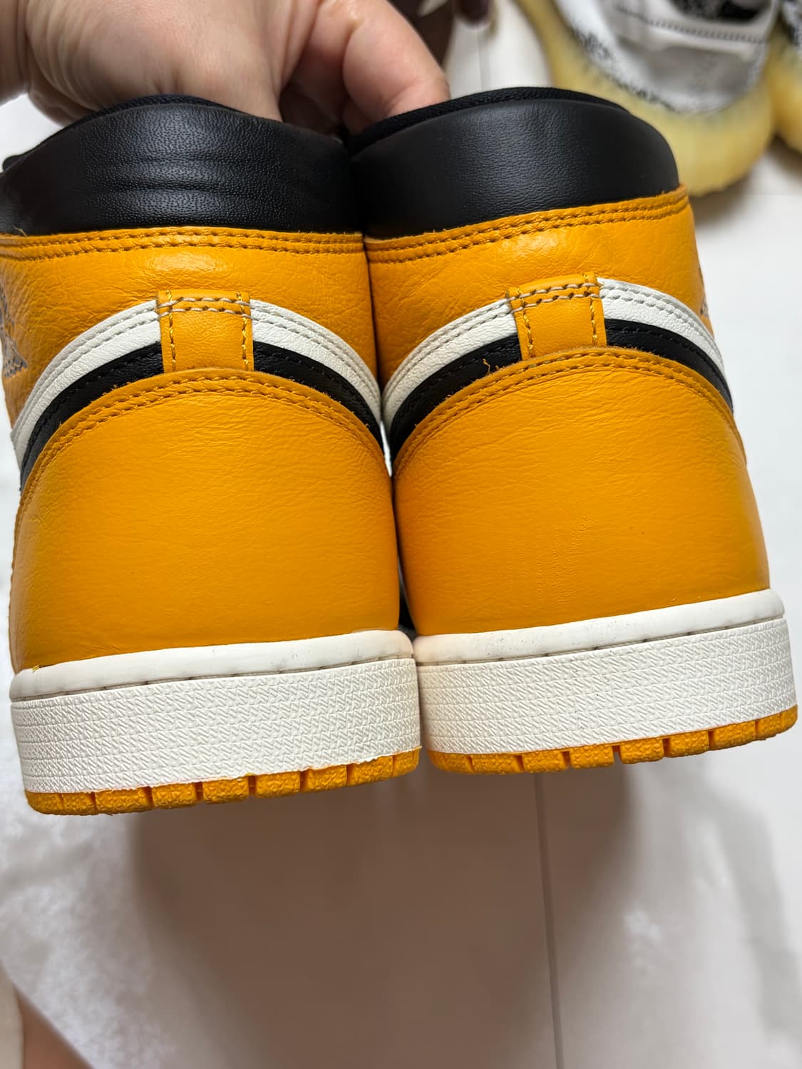 조던 1레트로 하이 OG 택시 290cm 상품이미지2