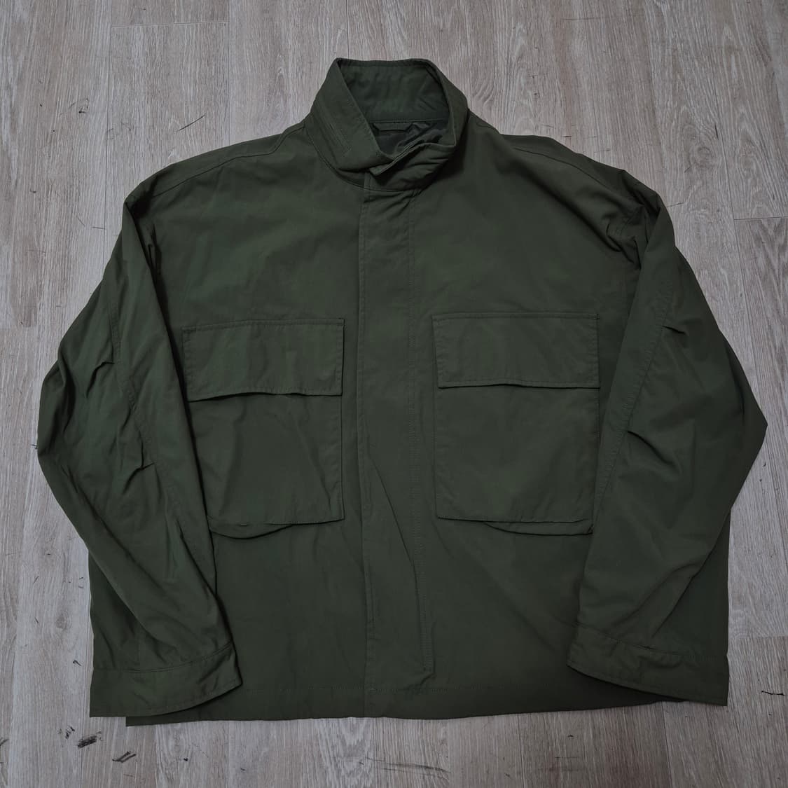 에잇세컨즈 카키 오버사이즈 숏파카 야상 필드자켓 L(100) 상품이미지1