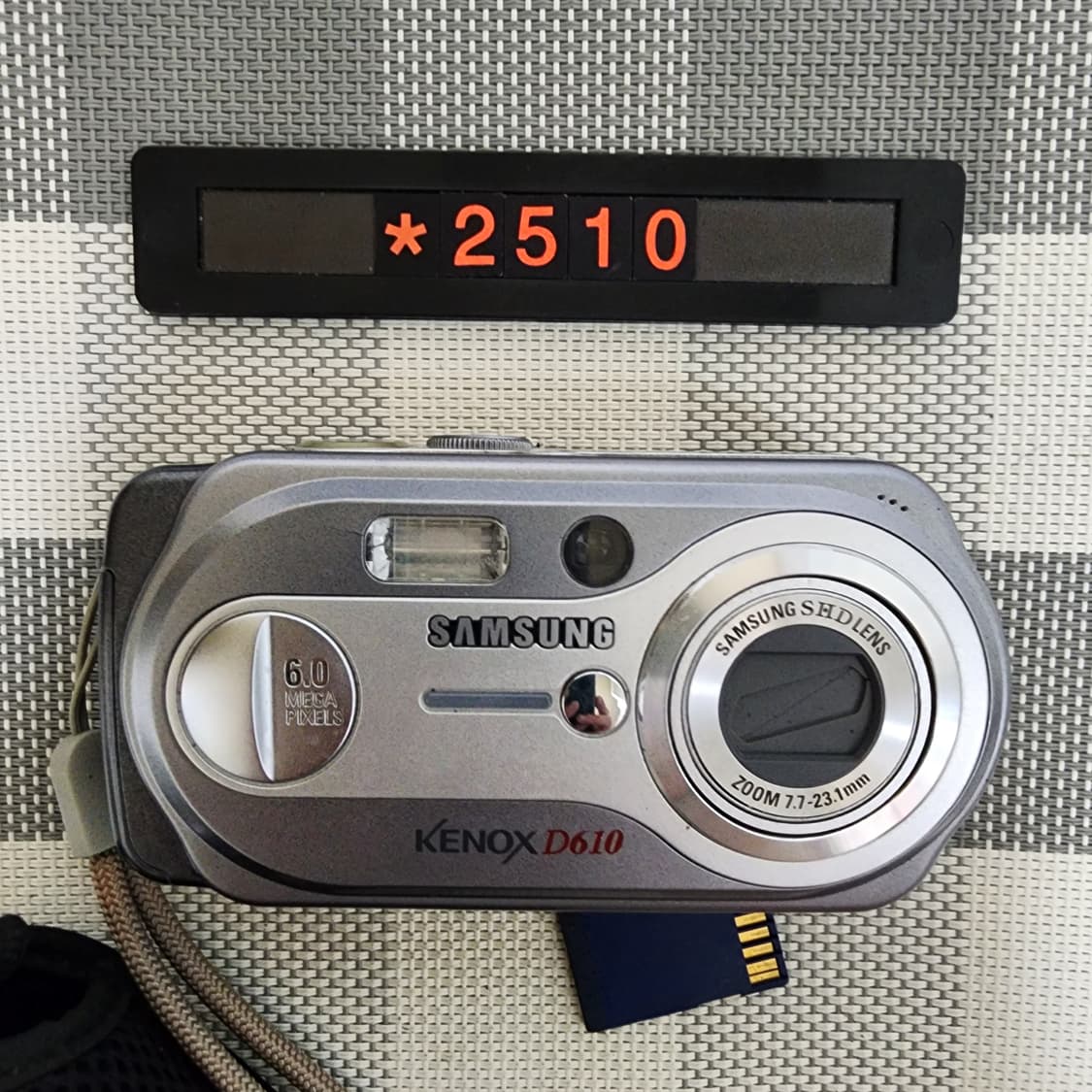 삼성캐녹스 D610 디지털카메라 파우치포함 상품이미지1