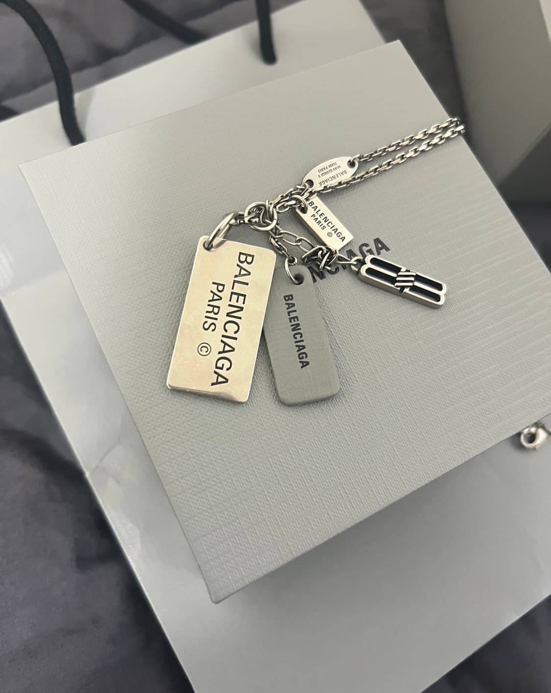 발렌시아가 올엑세스 목걸이 상품이미지1