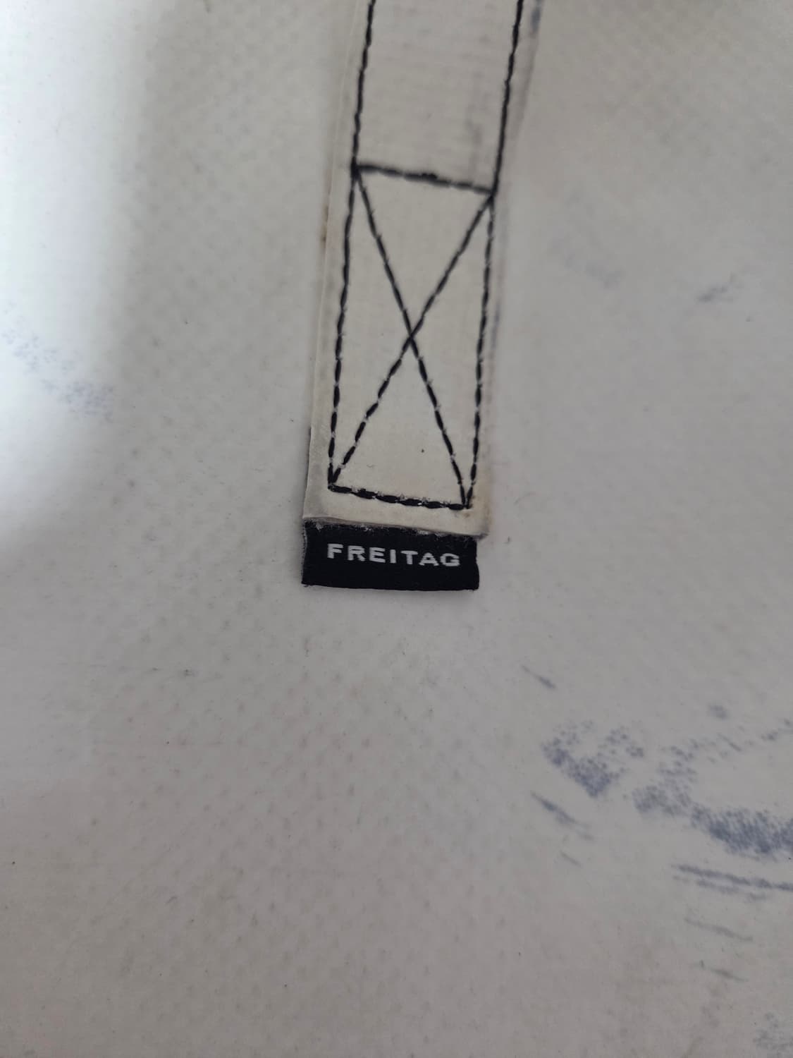 프라이탁 줄리엔 상품이미지2