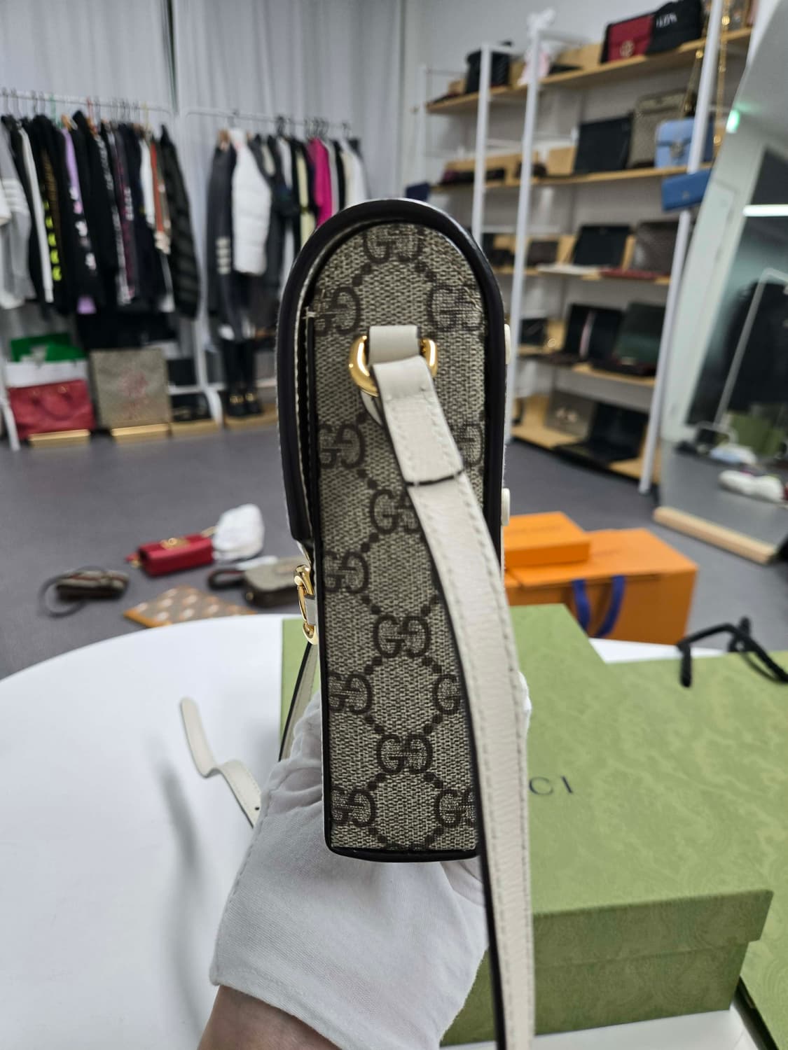 [40%할인] 구찌 홀스빗 폰홀더백 상품이미지4