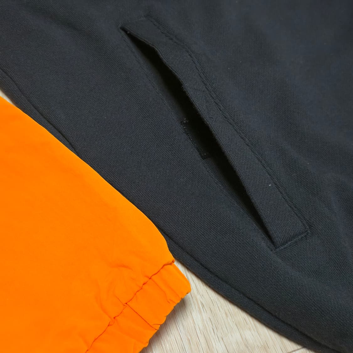 L)아디다스 우븐 코튼 하프집업 블랙/오렌지 상품이미지6