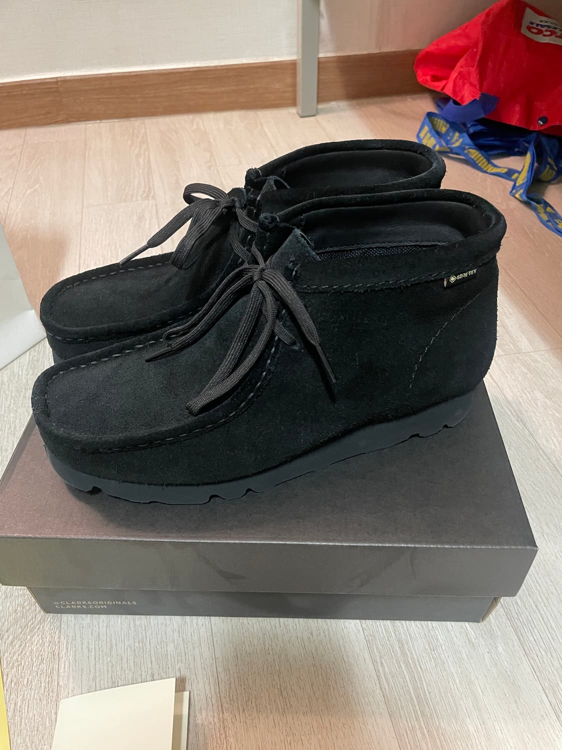 클락스 왈라비 bt 고어텍스 블랙 Gtx 260 상품이미지2