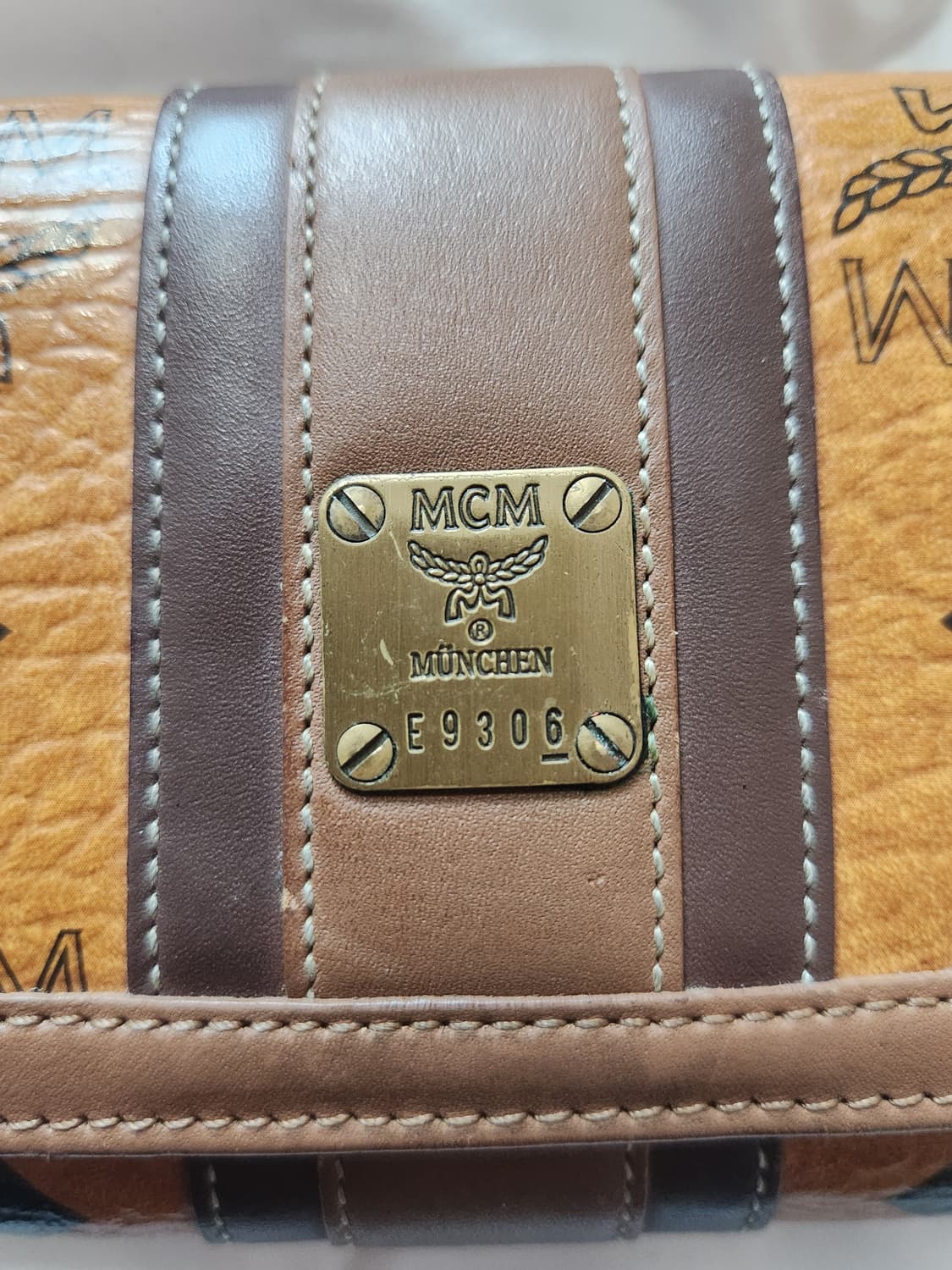 mcm 비세토스 레더 지갑 상품이미지5