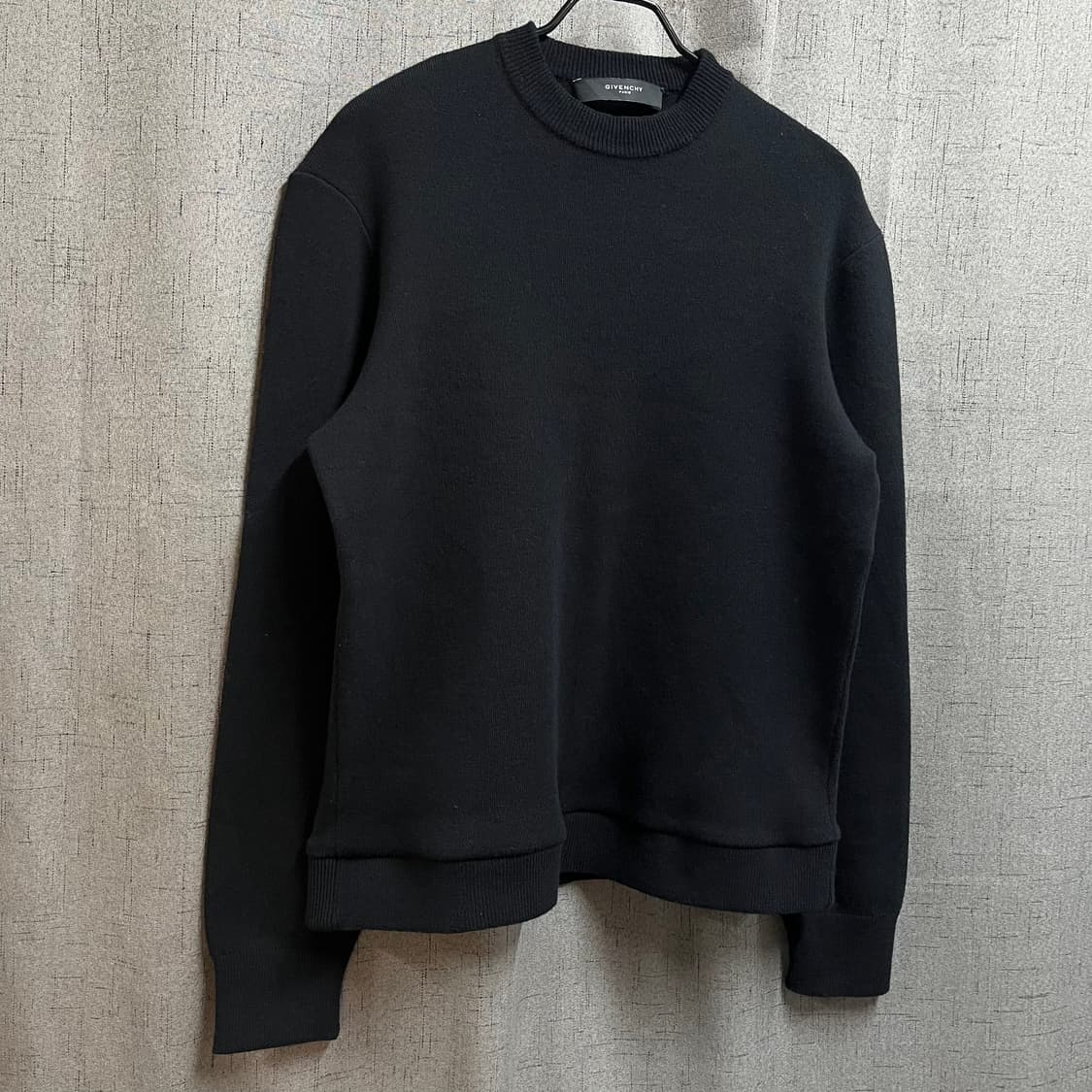 (매장판) 지방시 100% 모(울) 크루넥 긴팔 니트 90 상품이미지2