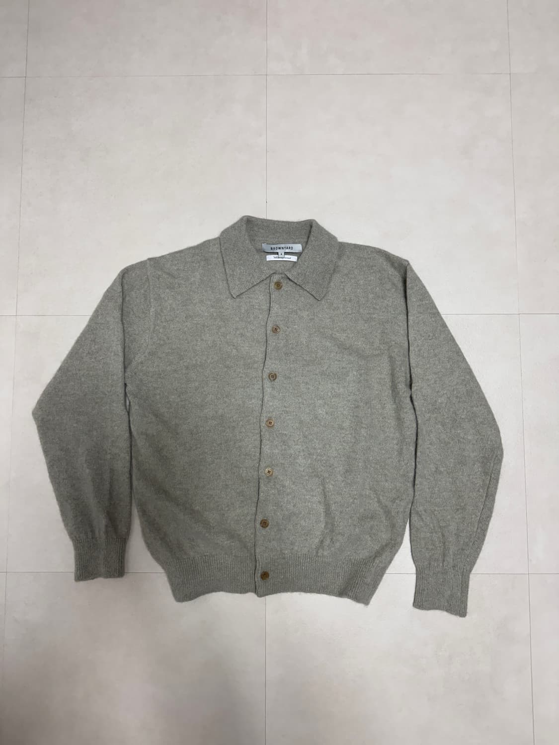 브라운야드 알파카 가디건 상품이미지1