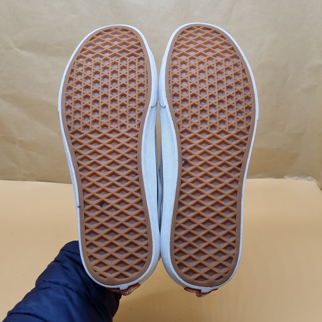 반스 스포츠 아이보리 남성스니커즈260. 상품이미지3